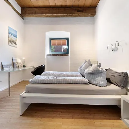 Haus Foerde Kanalpackhaus Апартаменты Киль