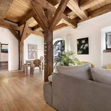 Haus Foerde Kanalpackhaus Киль