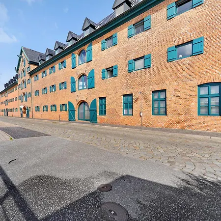 Haus Foerde Kanalpackhaus *